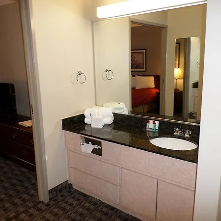 Wingate By Wyndham Canton-Hall Of Fame Hotel Room photo